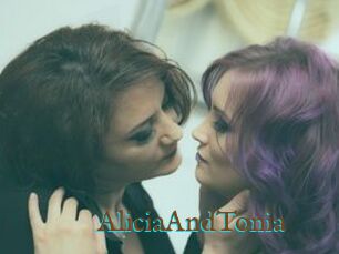 AliciaAndTonia