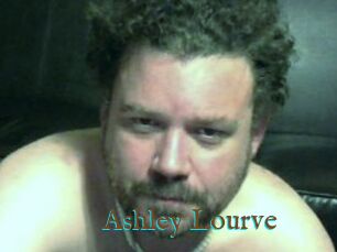 Ashley_Lourve