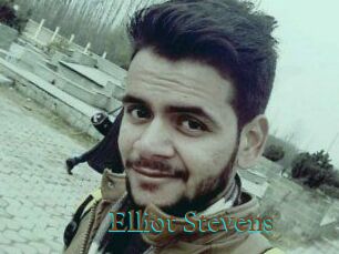 Elliot_Stevens