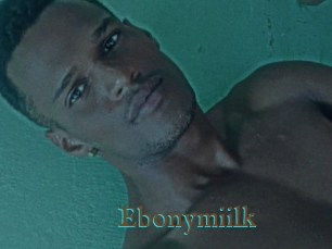 Ebonymiilk