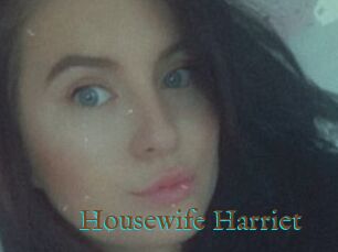 Housewife_Harriet