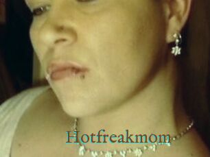 Hotfreakmom