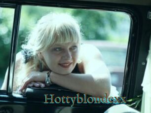 Hottyblondexx
