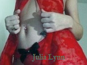 Julia_Lynn