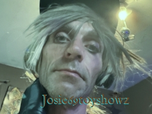 Josie69toyshowz