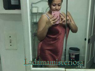 Ladamamisteriosa