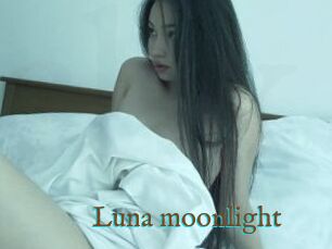 Luna_moonlight