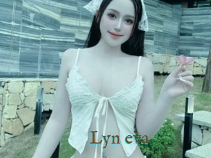 Lyn_eva