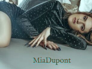 MiaDupont