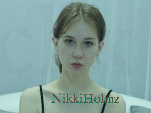 NikkiHolmz