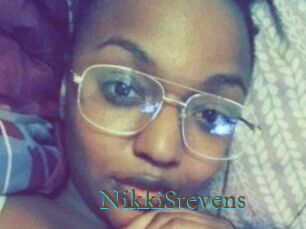 Nikki_Stevens