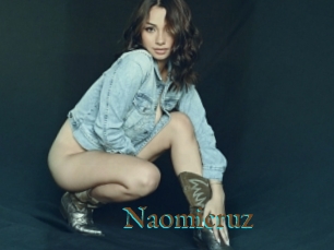 Naomicruz