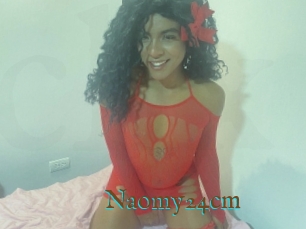 Naomy24cm