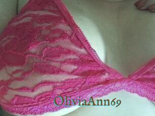 Olivia_Ann_69