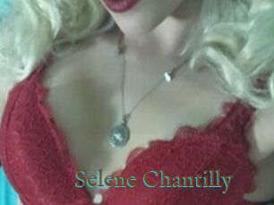 Selene_Chantilly