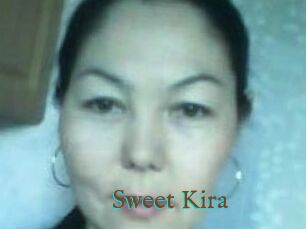 Sweet_Kira_