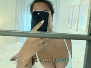 Tianna9898