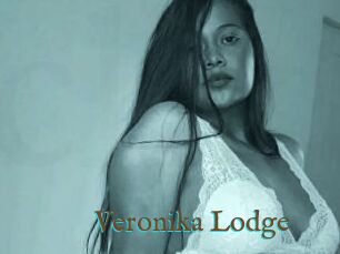 Veronika_Lodge